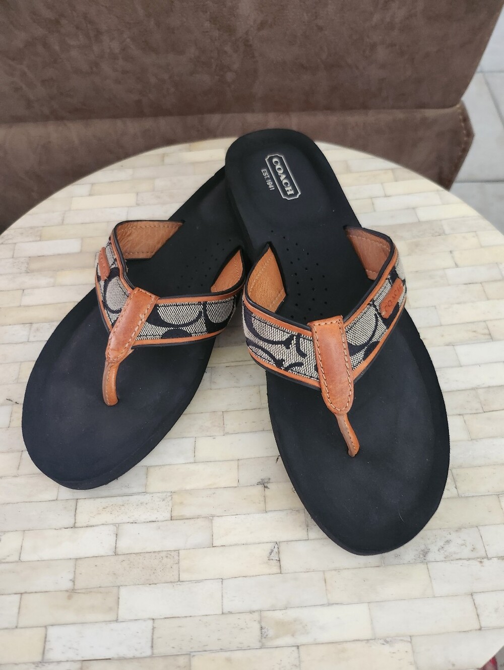 Coach Juanita slippers size 10